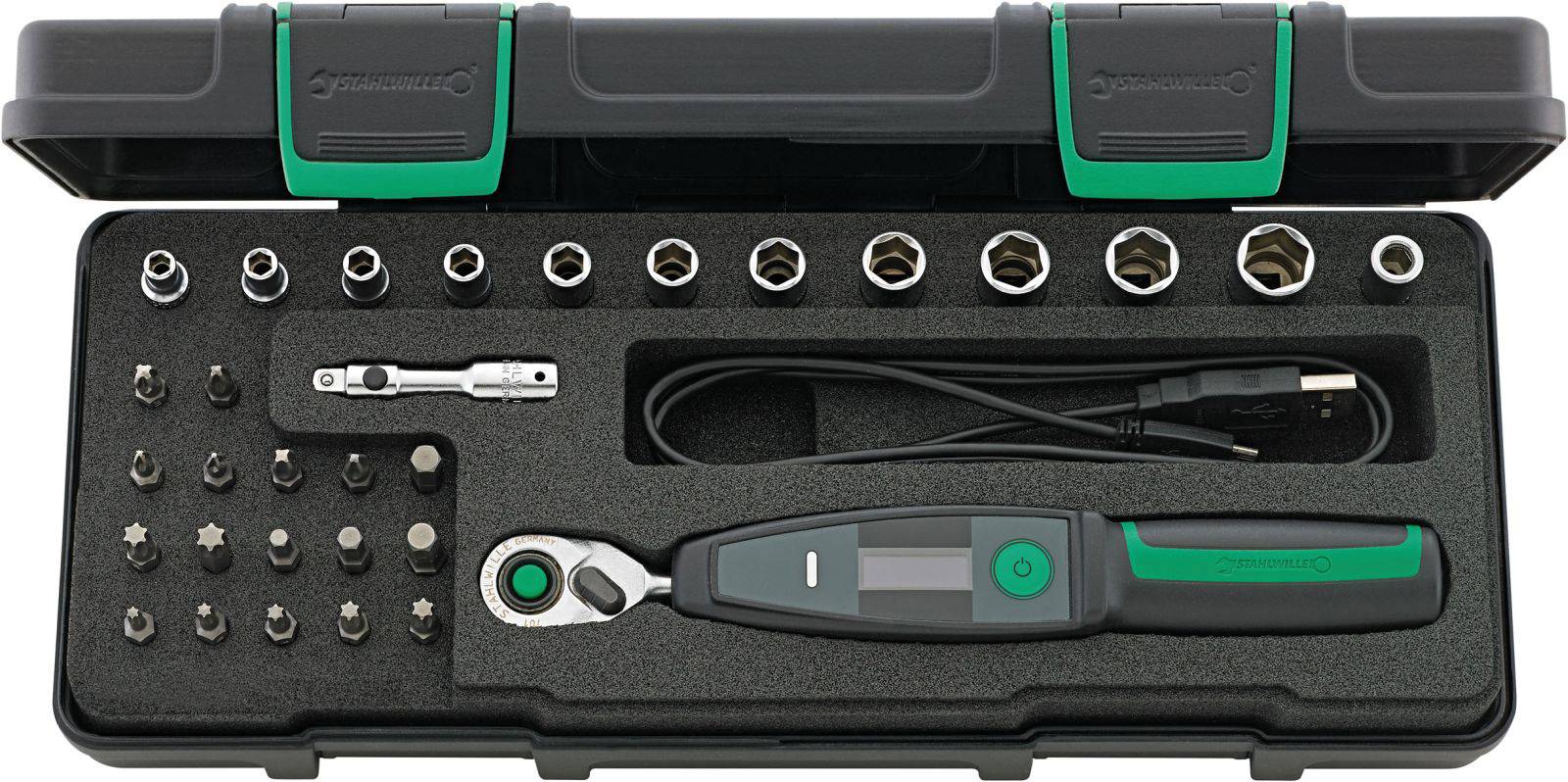 Valigetta degli attrezzi con cricchetto, bussole e bit di varie dimensioni. Include un cavo USB ed è organizzata in una scatola nera.