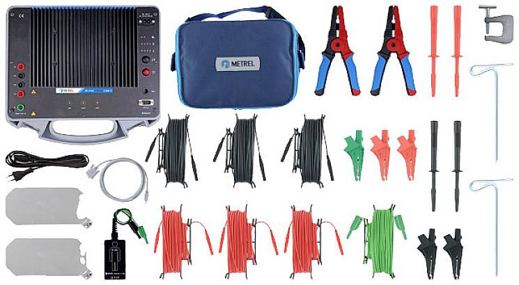 Set di installazione e verifica elettrica con strumento di misurazione, cavi, morsetti, borsa da trasporto e accessori. Adatto per applicazioni professionali.