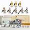 Scena LEGO con soldati clone, droidi e un AT-TE Walker su un tavolo. Le figure sono in primo piano e formano una scena di battaglia.