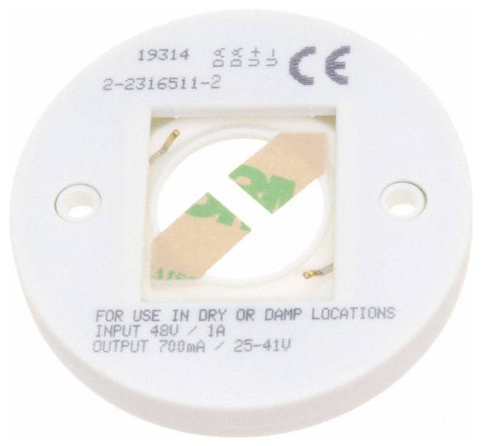 Componente elettrico rotondo etichettato "Per l'uso in luoghi asciutti o umidi. Ingresso 48V / 1A. Uscita 700mA / 25-41V". Marcato CE.
