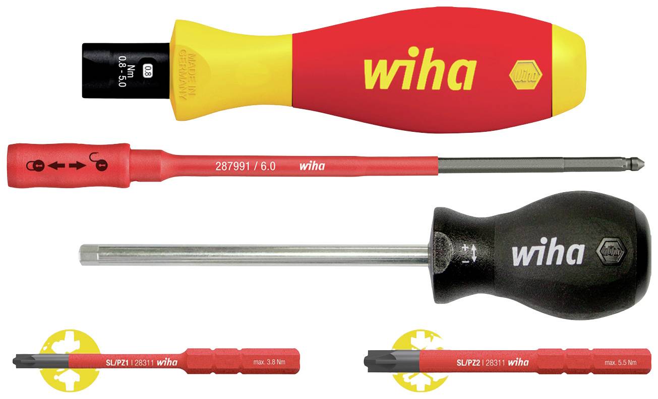 L'immagine mostra quattro cacciaviti diversi di Wiha. In alto un manico rosso grande, in basso un manico nero, entrambi con lame intercambiabili.