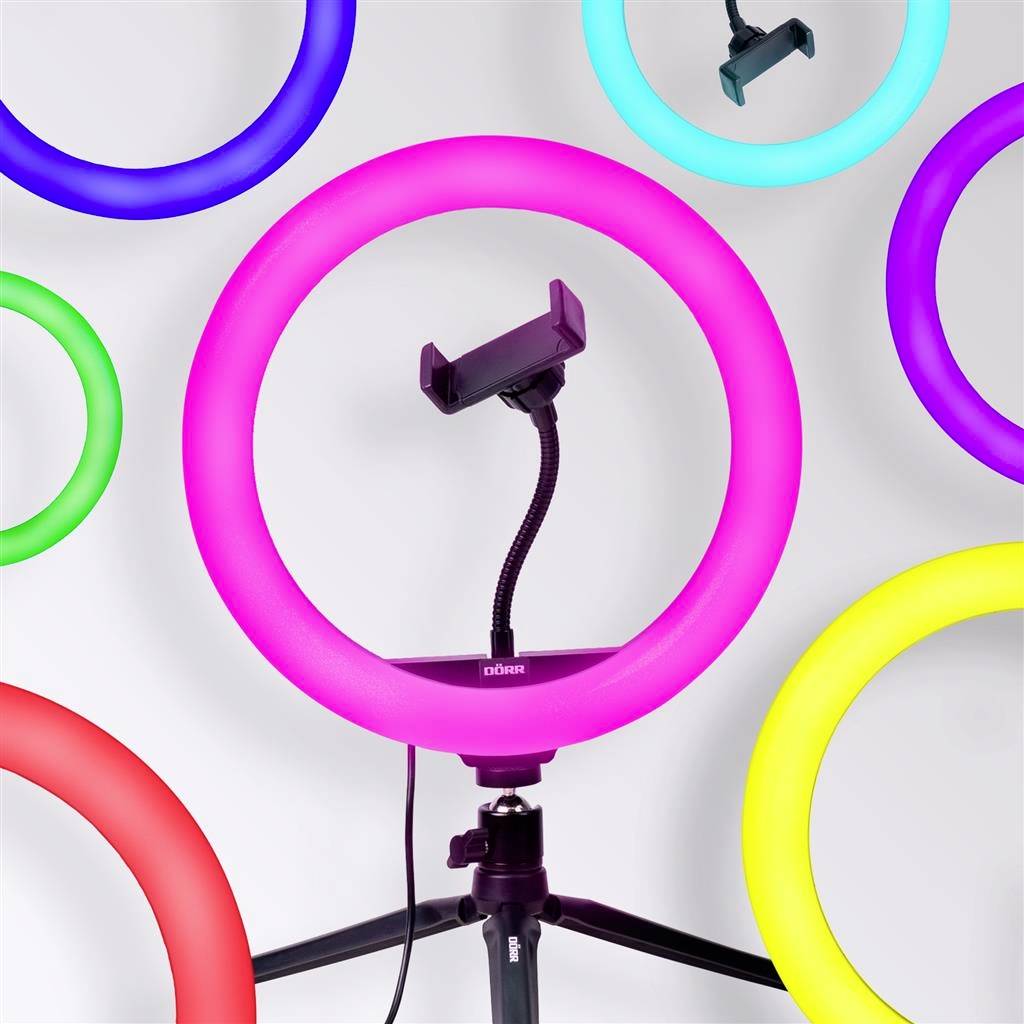 Luci ad anello multicolori che brillano in diverse tonalità, con un'illuminazione centrale ad anello che sorregge un telefono cellulare.
