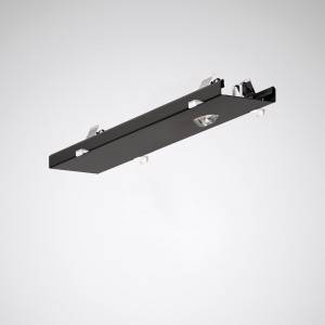 Plafoniera nera rettangolare dal design minimalista. Montata a soffitto con tre piccoli punti di fissaggio.
