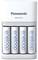 Caricabatterie Panasonic BQ-CC55 con quattro batterie eneloop AA inserite.