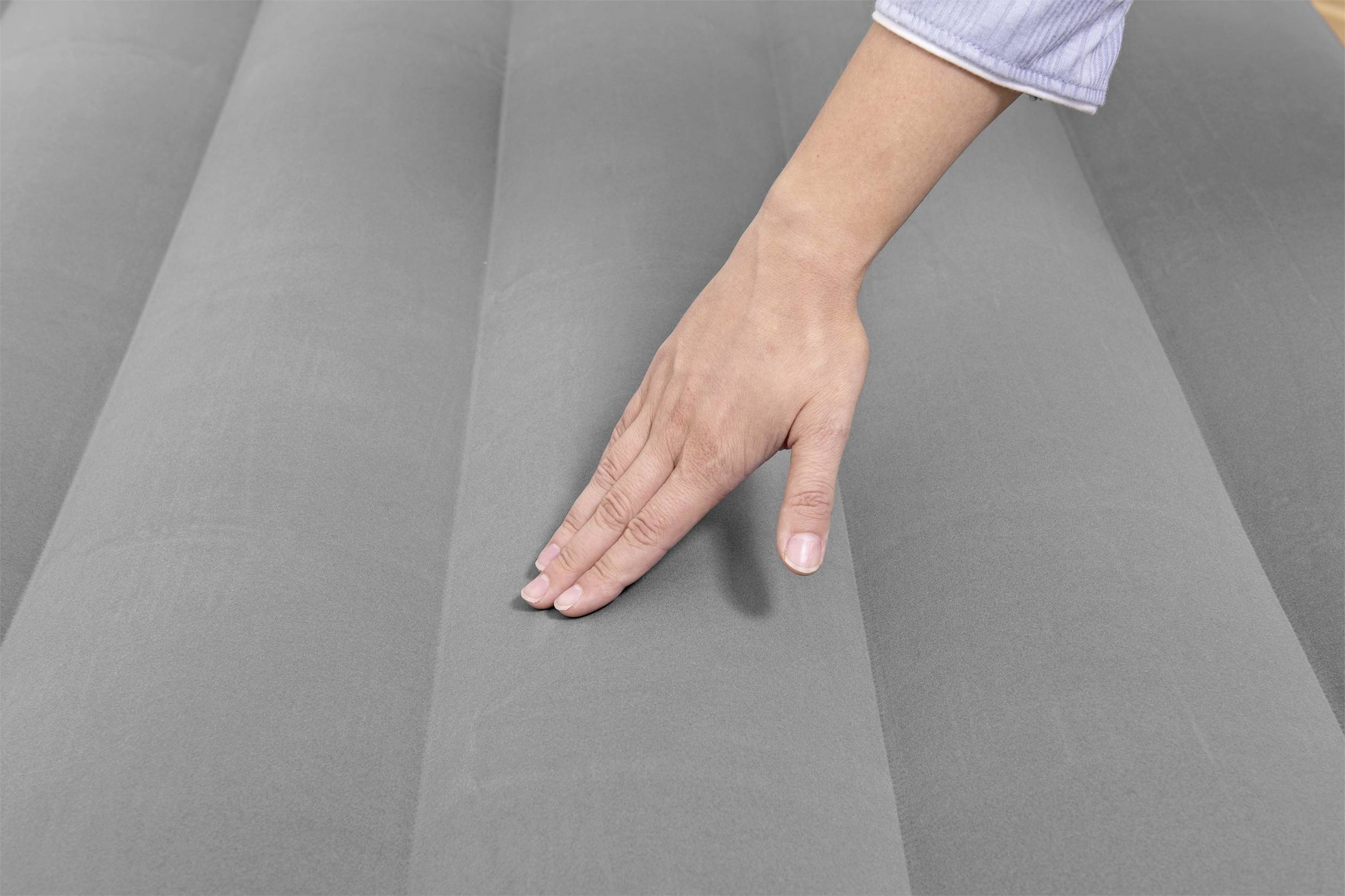 Bestway Letto Matrimoniale con Motore 203x152x46 cm Gonfiabile e Camping 67403-5