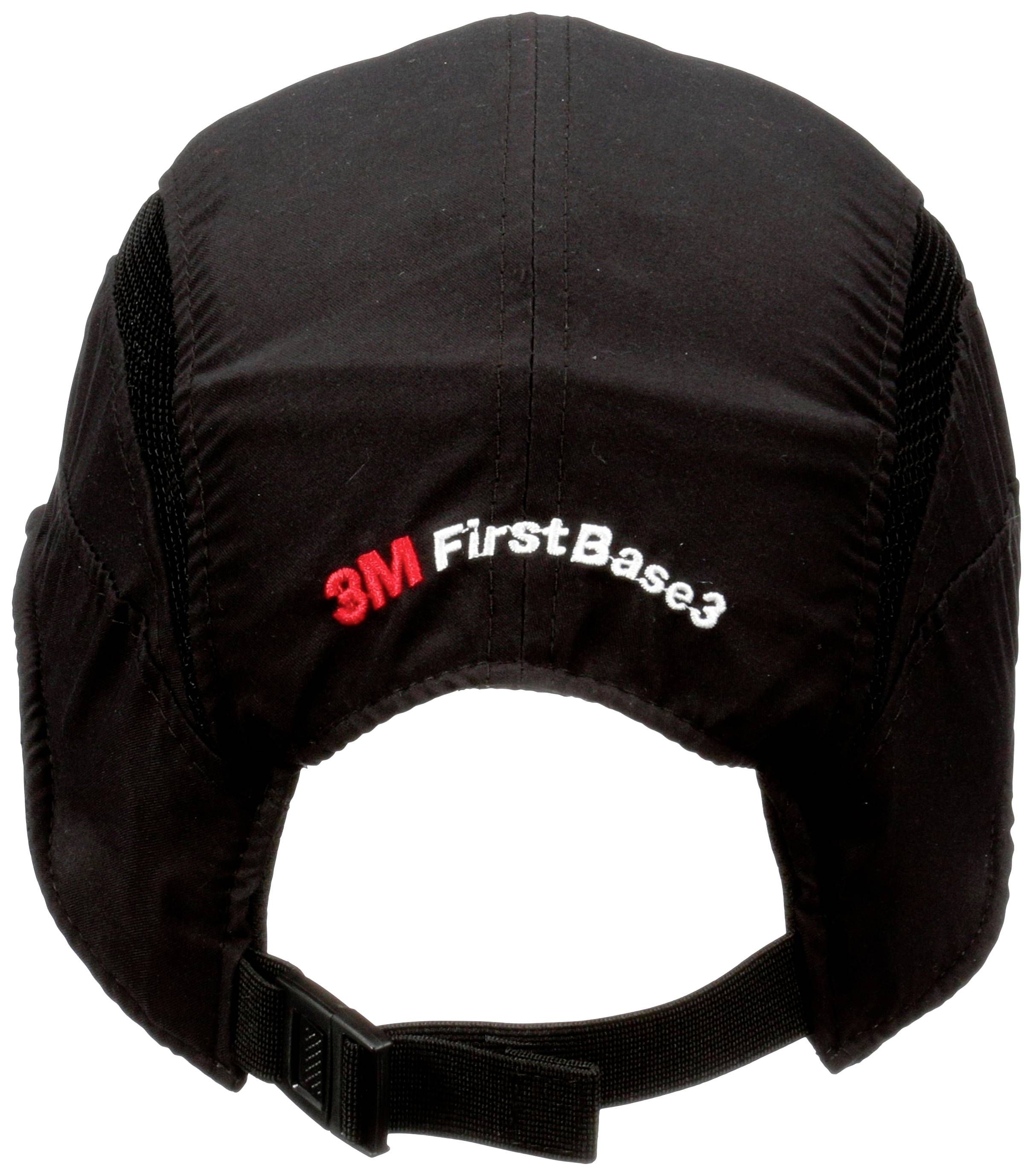 Cappellino nero con logo '3M FirstBase 3' rosso sul retro e chiusura regolabile.
