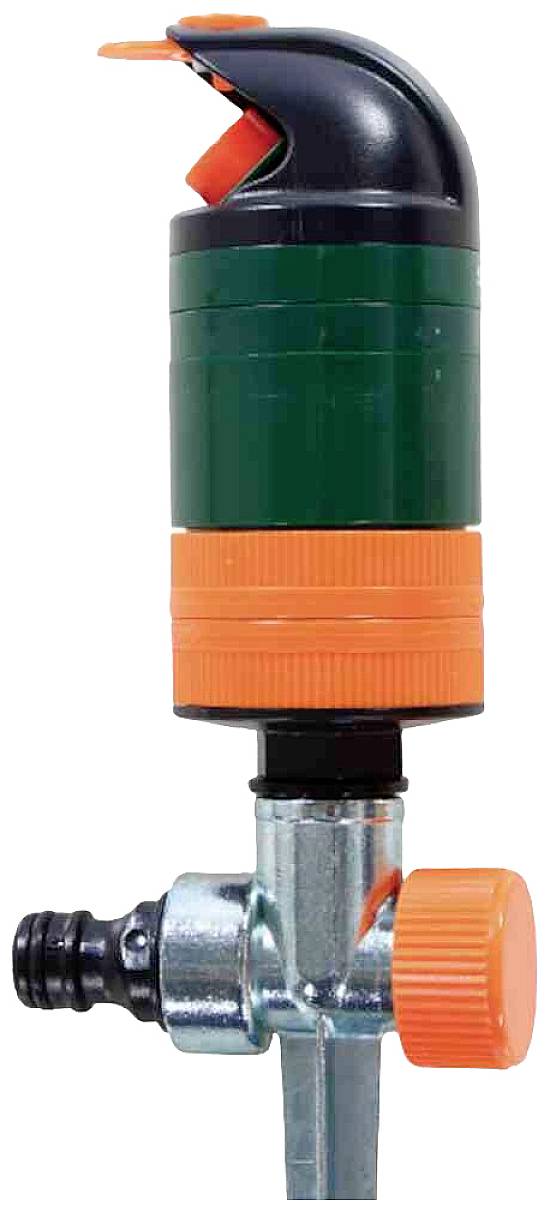 Un erogatore automatico per rubinetto in metallo e plastica, disponibile nei colori nero, verde e arancione.