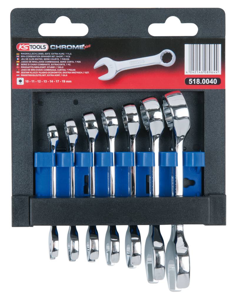 Un set di chiavi inglesi con nove chiavi cromate di diverse dimensioni, trattenute da un supporto blu in plastica.