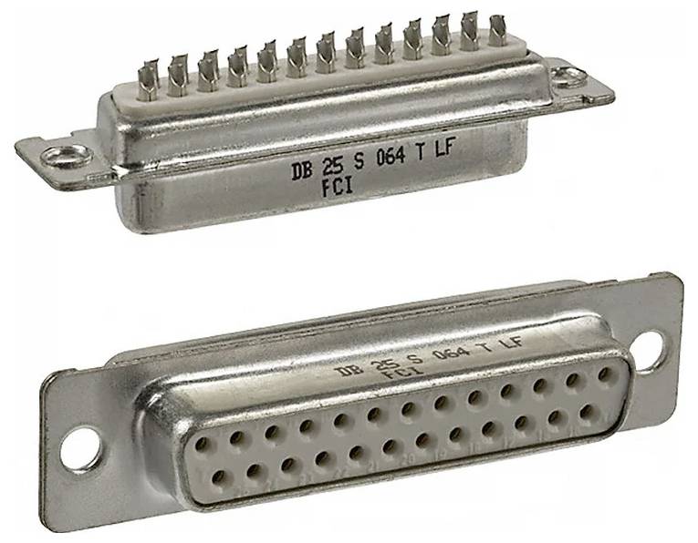 Un connettore elettrico rettangolare beige con un'interfaccia nera a 15 pin utilizzato per le connessioni di computer o dispositivi elettronici.