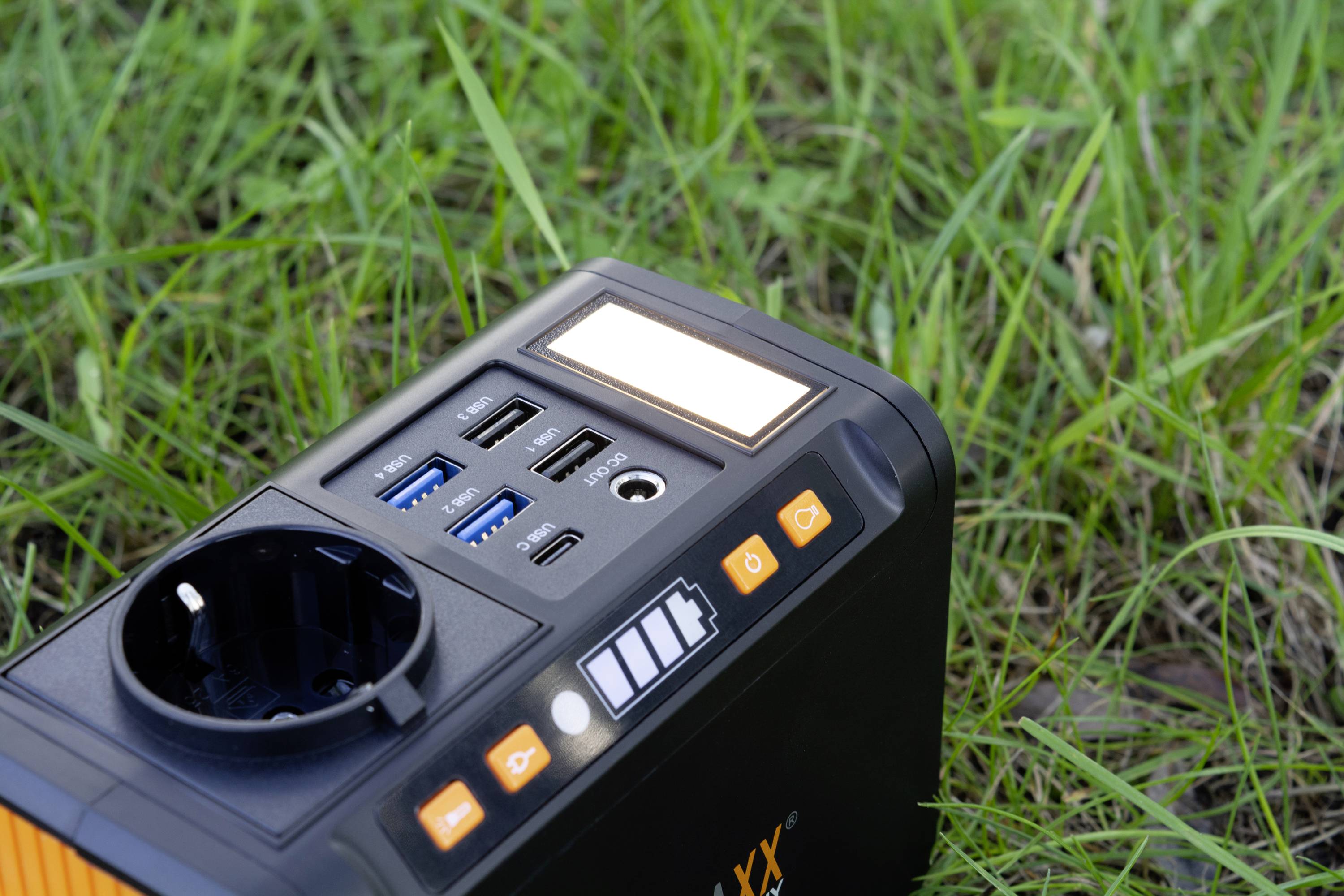 MINI POWER STATION PER PANNELLI SOLARI-9