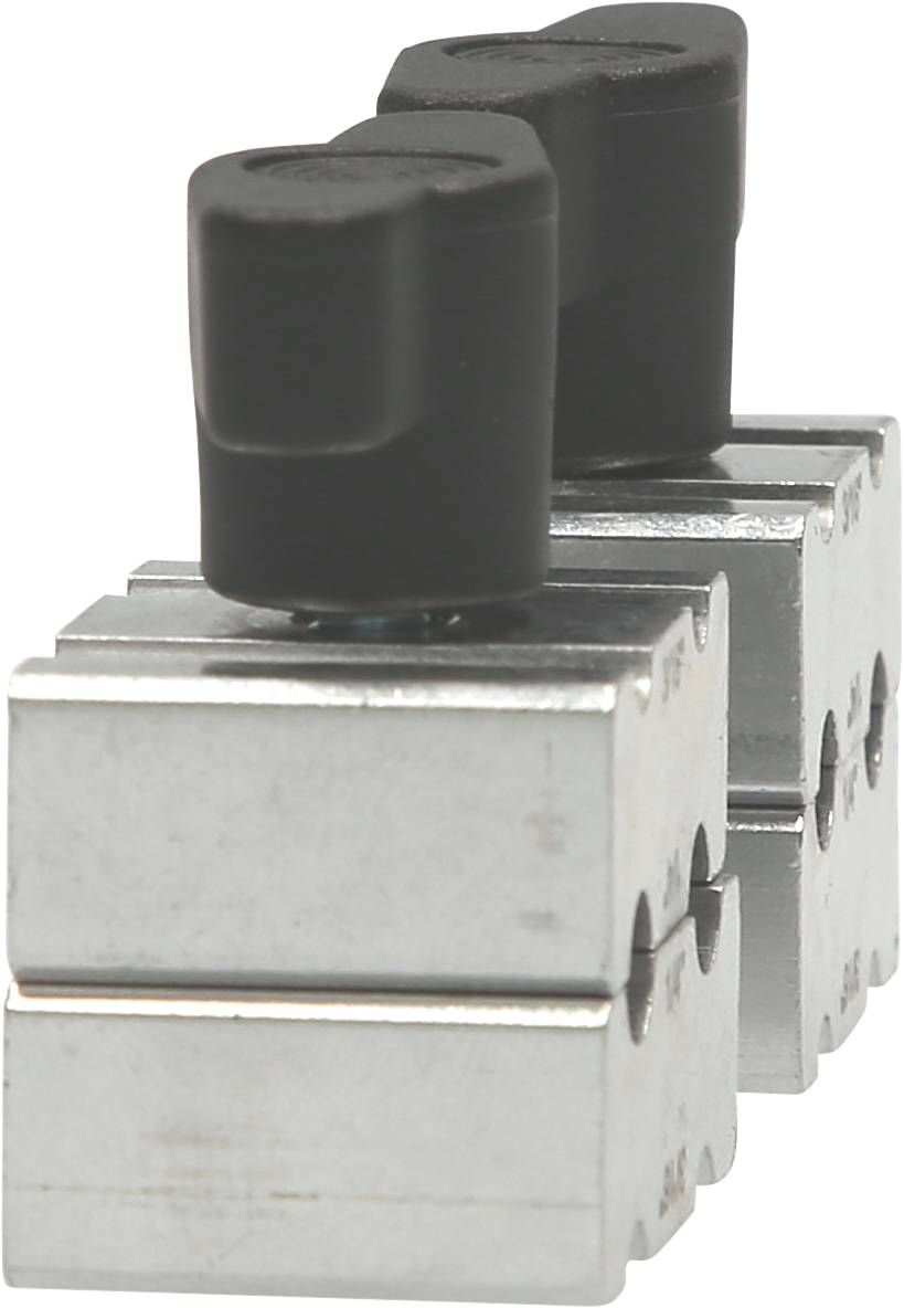 Due cubi metallici con coperchi cilindrici neri, disposti uno accanto all'altro.