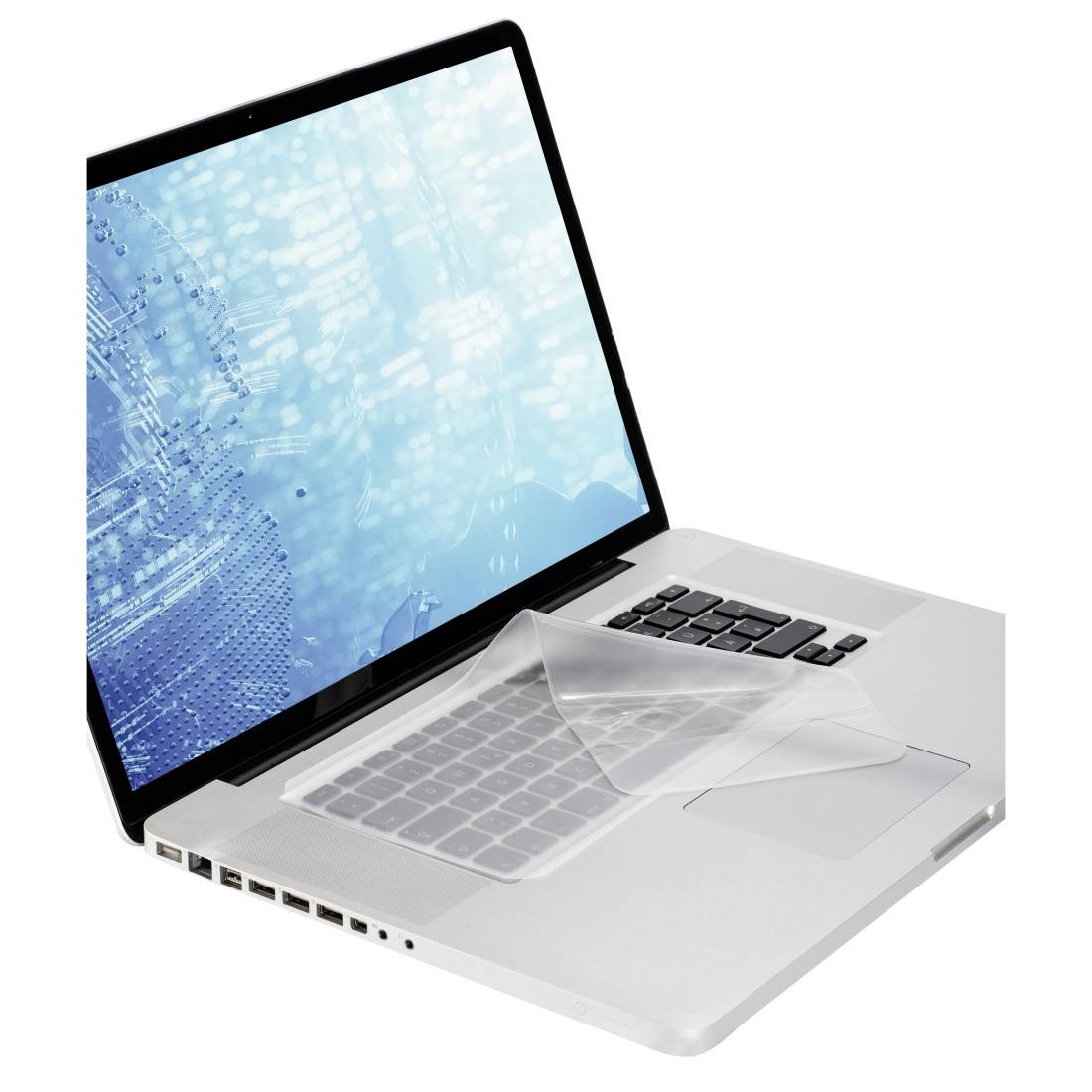 Un laptop aperto con una protezione trasparente sulla tastiera, il cui schermo mostra un pattern digitale in tonalità di blu.