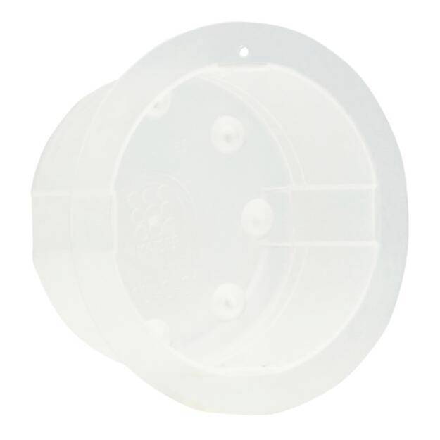 Raccordo rotondo, bianco, cavo in plastica, probabilmente una presa elettrica, con tre fori per viti.