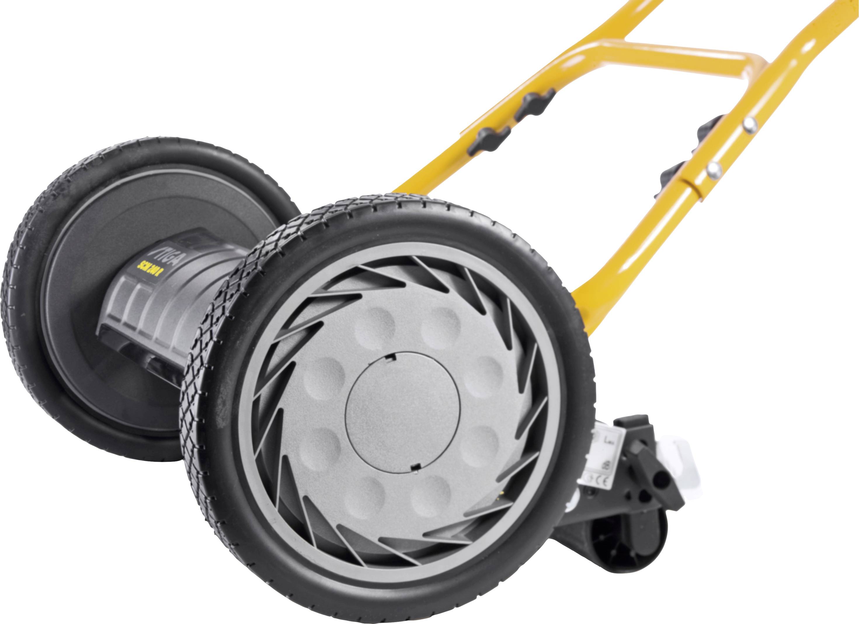 Tagliaerba a spinta con impugnature grandi di colore arancione e ruote robuste. Adatto per il taglio del prato ecologico senza motore.