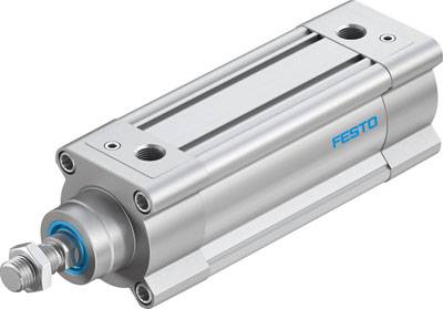 'Cilindro pneumatico FESTO in argento, forma rettangolare, con guarnizione blu e raccordi, idoneo per applicazioni industriali.'