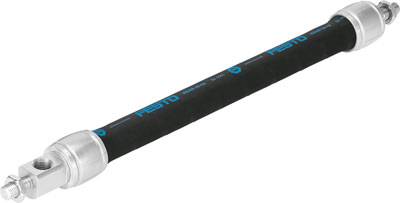 Cilindro idraulico con corpo nero e estremità argentate. Contiene etichettatura blu sulla sua superficie. Collega parti meccaniche per il movimento.