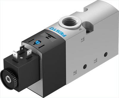 Una valvola pneumatica Festo con componenti di connessione ed elementi di fissaggio.