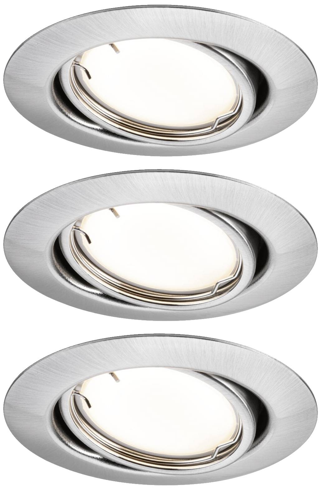 Tre faretti da incasso circolari in argento, disposti in fila. Sono moderni e trasmettono uno stile minimalista, ideali per interni.