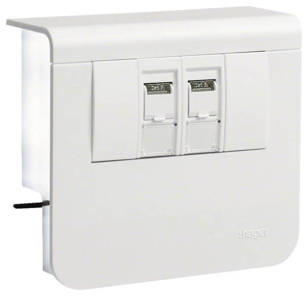 Doppia presa di rete, montata su una copertura bianca. Adatta per connessioni Ethernet.