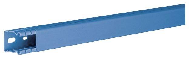 Un profilo metallico blu a forma di U, probabilmente utilizzato per scopi edili o di montaggio.