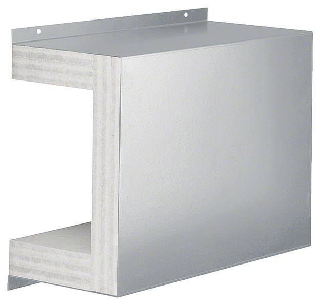 Angolo metallico con sezione rettangolare e foro per il fissaggio, mostrato in prospettiva laterale.