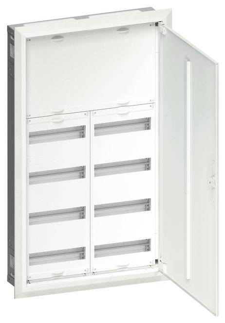 Armadio elettrico bianco aperto con diversi ripiani orizzontali. Adatto per installazioni elettriche in edifici residenziali o commerciali.