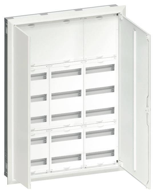 Un quadro elettrico aperto con diversi scomparti e condutture, pronto per l'installazione di componenti elettrici.