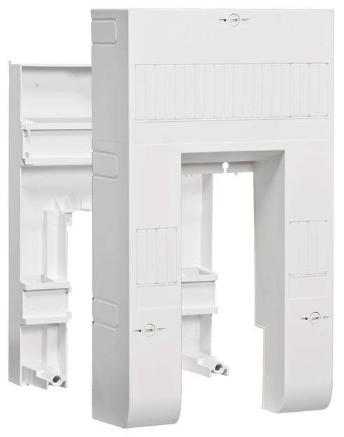 Un kit modulare bianco in plastica con più slot e coperture laterali, adatto per installazioni tecniche.