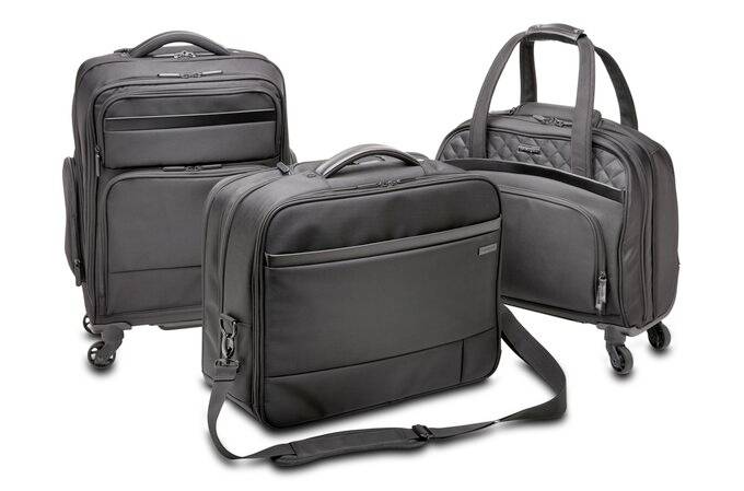 Tre borse per laptop nere: un trolley con manico telescopico, una borsa a tracolla e uno zaino. Ideali per viaggi e business.
