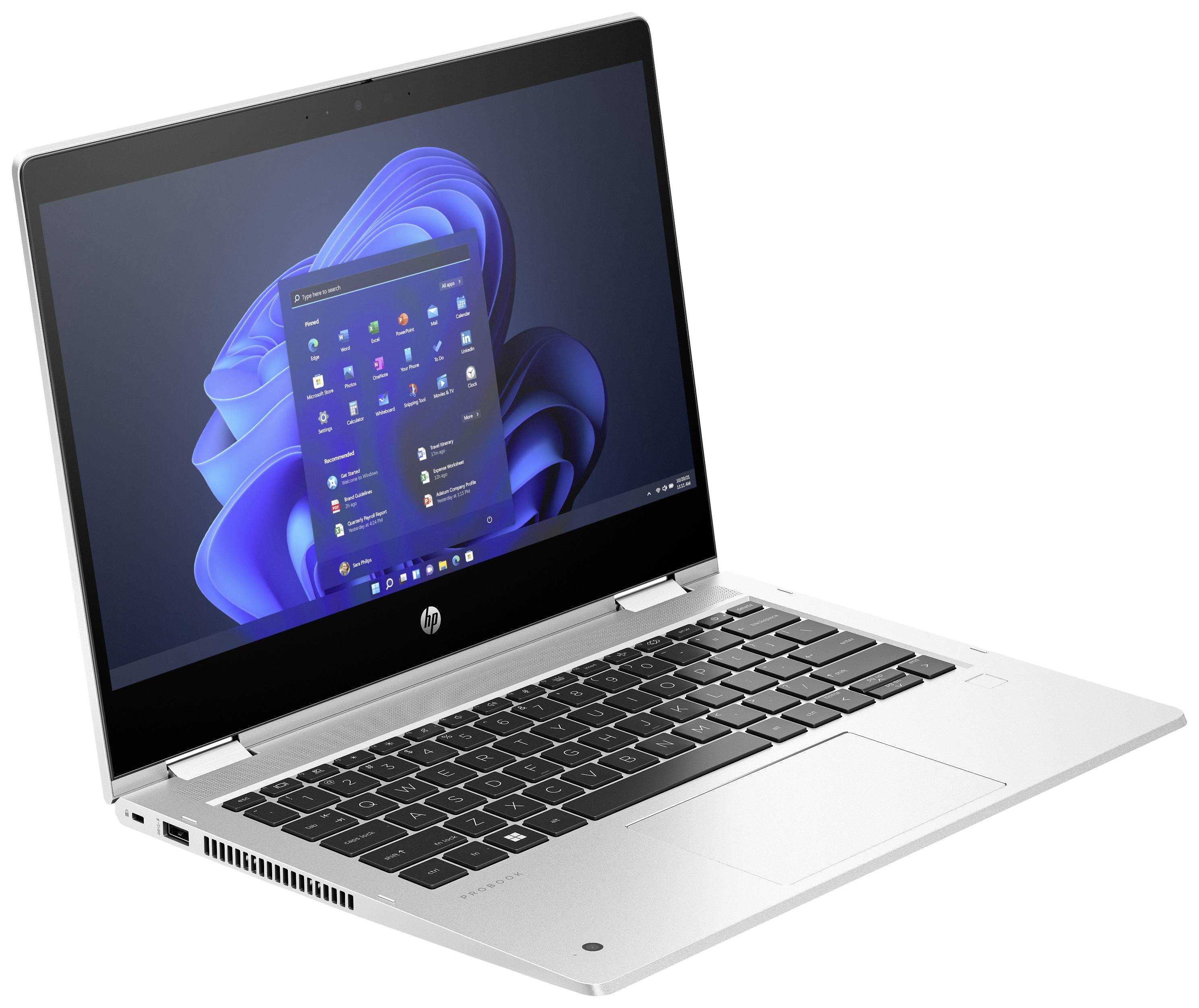 Un laptop argentato con schermo aperto mostra l'interfaccia di Windows 11. Il dispositivo ha una tastiera sottile e offre una visualizzazione nitida.