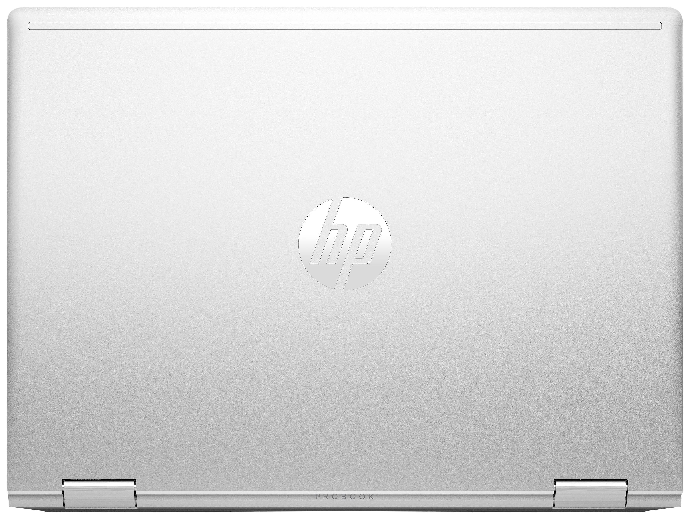 Un laptop d'argento visto dall'alto, chiuso. Il logo HP è visibile al centro.
