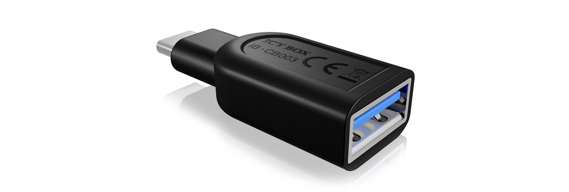 Adattatore USB-A con connettore USB-C, colore nero. Idoneo per collegare dispositivi USB-A a porte USB-C.