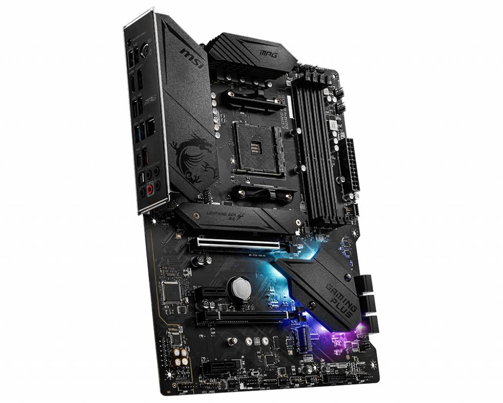 'Scheda madre MSI con diversi slot PCIe, slot per RAM e porte USB, illuminata da LED colorati.'
