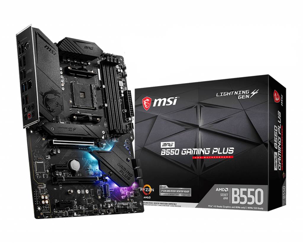 Una scheda madre MSI modello 'B550 Gaming Plus' con illuminazione RGB, accanto alla confezione con informazioni sul prodotto.