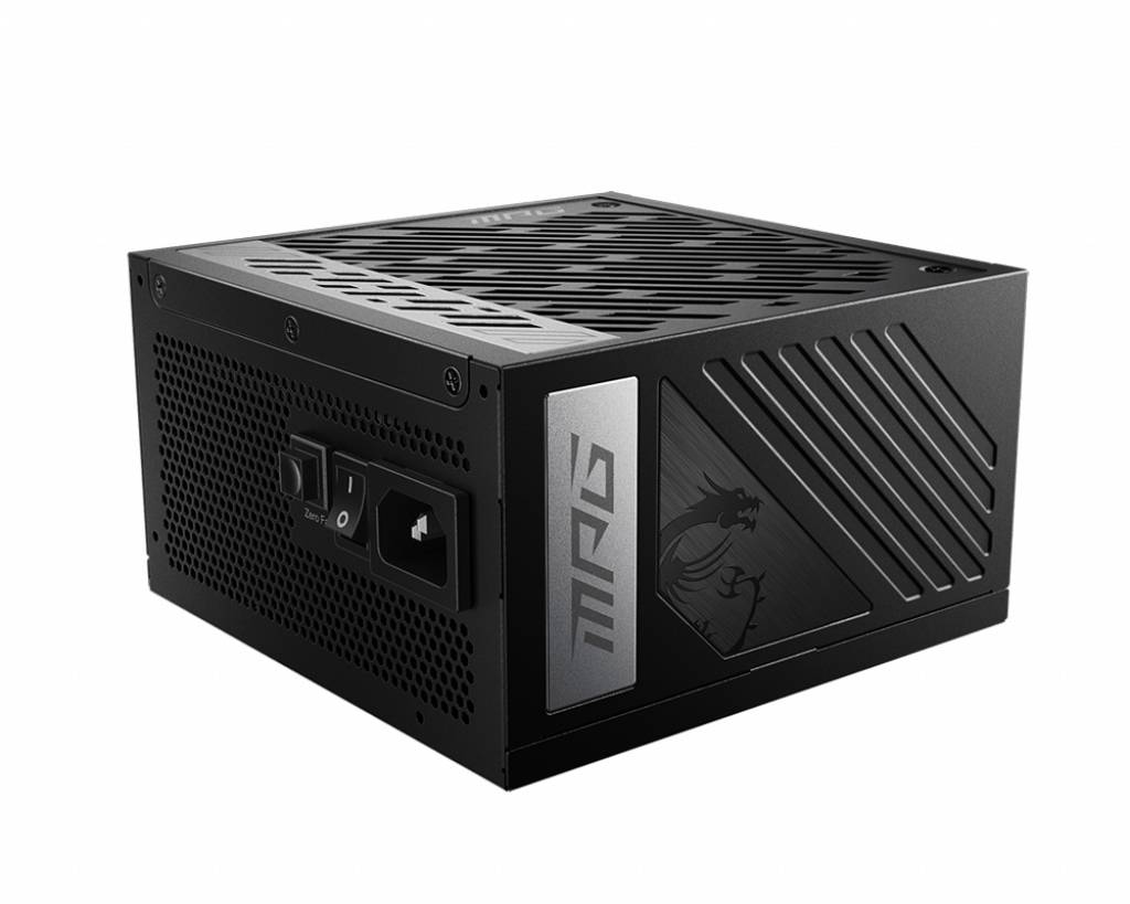 Alimentatore nero per computer con feritoie di ventilazione e logo sul lato, adatto per PC da gaming, con interruttore e connettore di alimentazione posteriori.