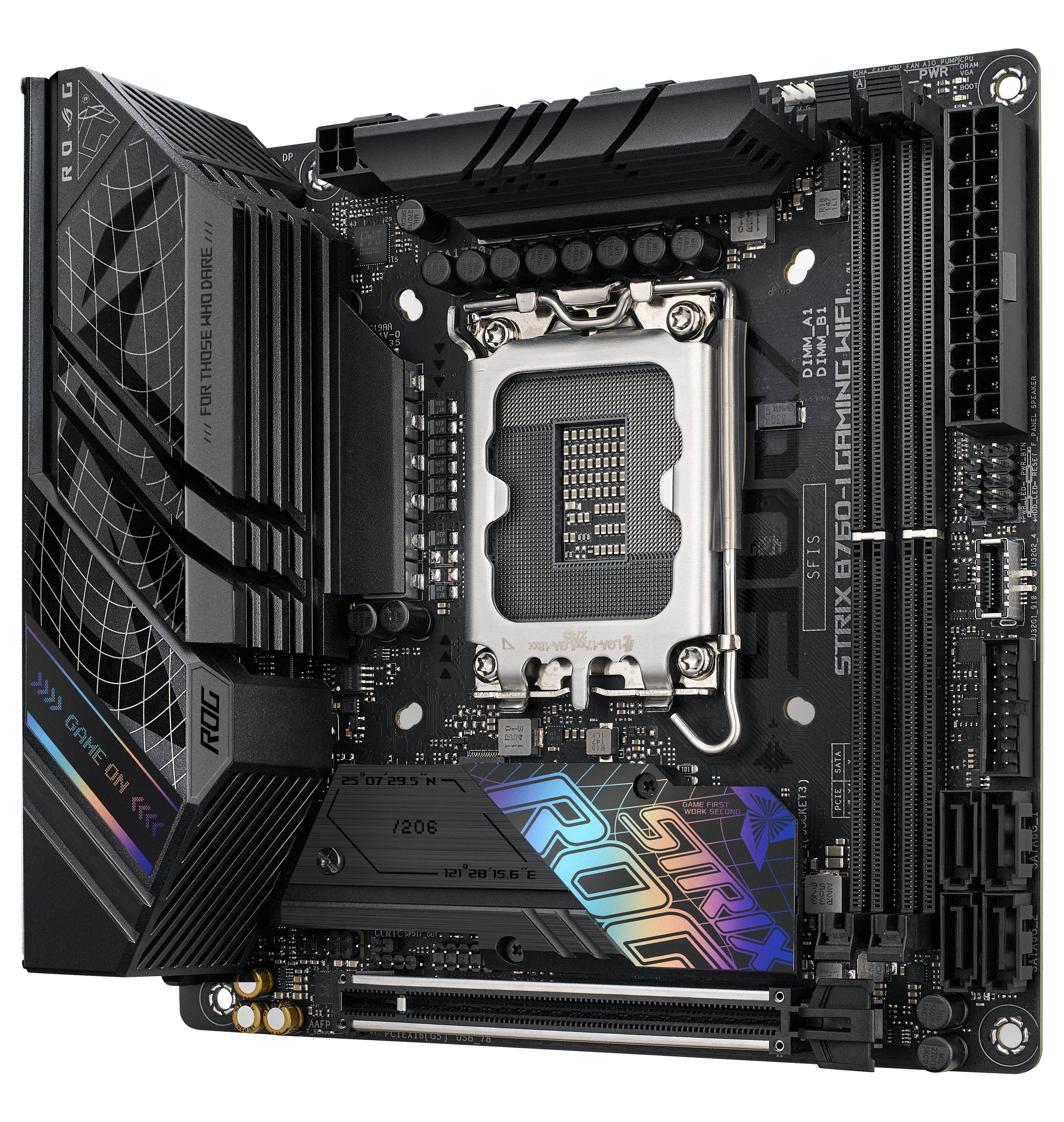 Una scheda madre ASUS ROG Strix Z790-I Gaming con illuminazione RGB; sono visibili il socket della CPU, gli slot RAM e i dissipatori di calore.