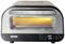 Un forno da cucina moderno con illuminazione interna. La parte anteriore presenta un display digitale per temperatura e timer.