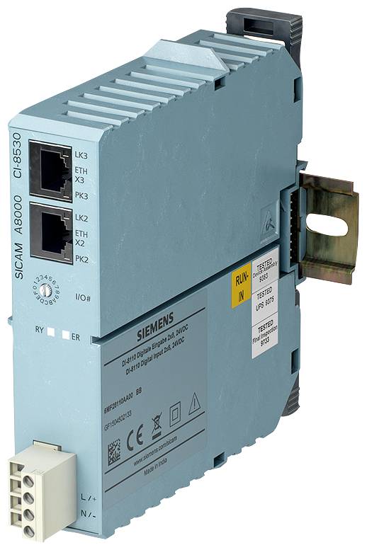 L'immagine mostra un dispositivo Siemens SCALANCE A8000 blu, un modulo per la trasmissione dati, con due porte Ethernet sul lato sinistro.