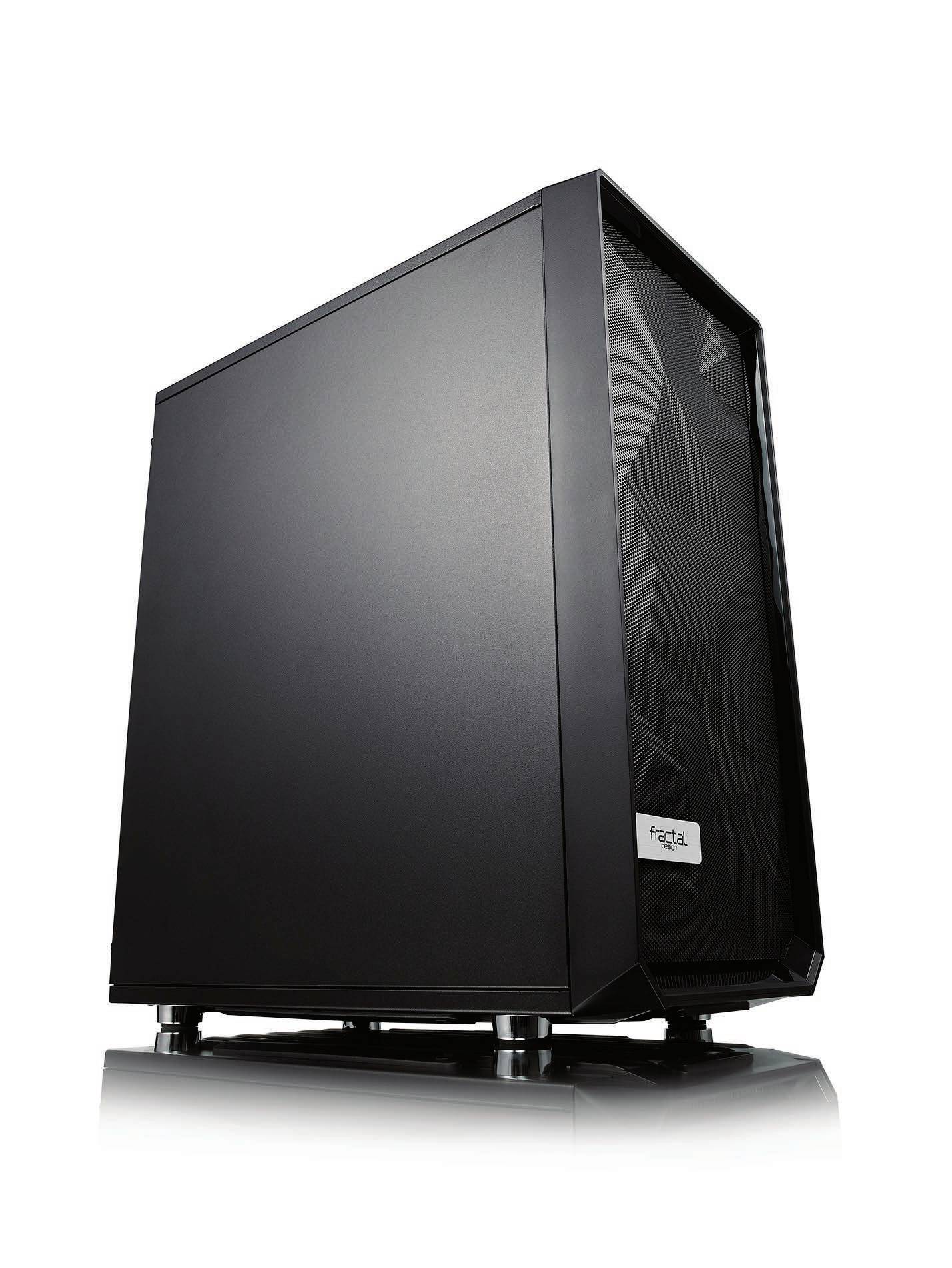 Un case per computer nero con un design moderno e squadrato e un pannello frontale in mesh, poggiato su una superficie riflettente.