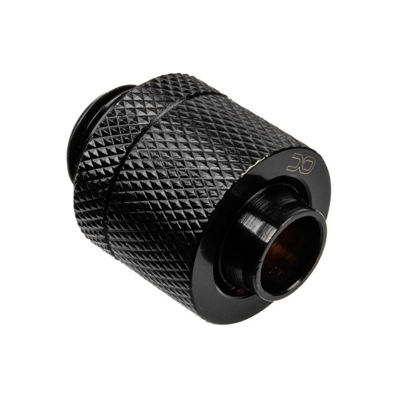 Un raccordo metallico nero zigrinato con profilo circolare, comunemente utilizzato per connessioni di tubi o condotti.