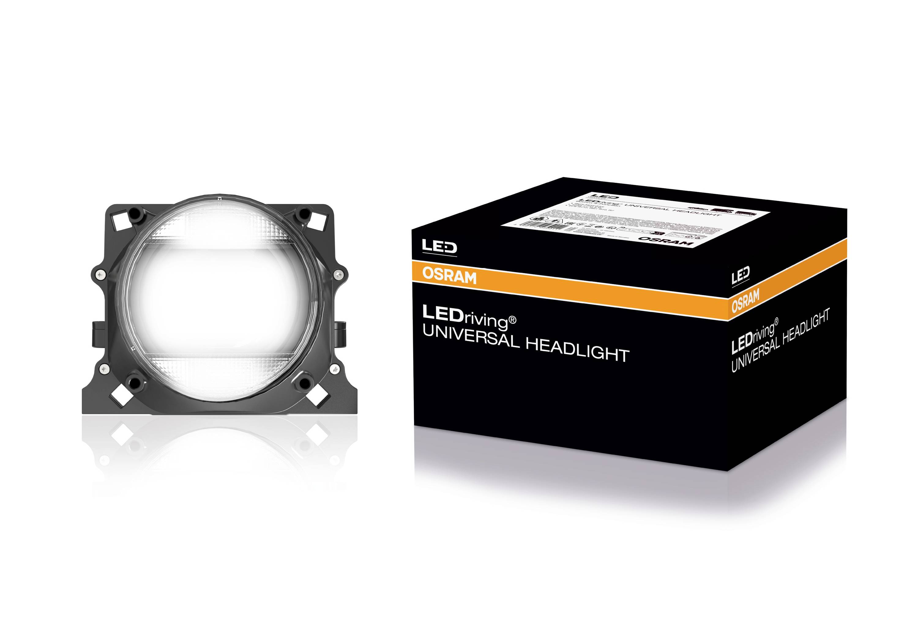 Faro LED per auto del marchio OSRAM accanto alla confezione che riporta la scritta 'LEDriving UNIVERSAL HEADLIGHT'.