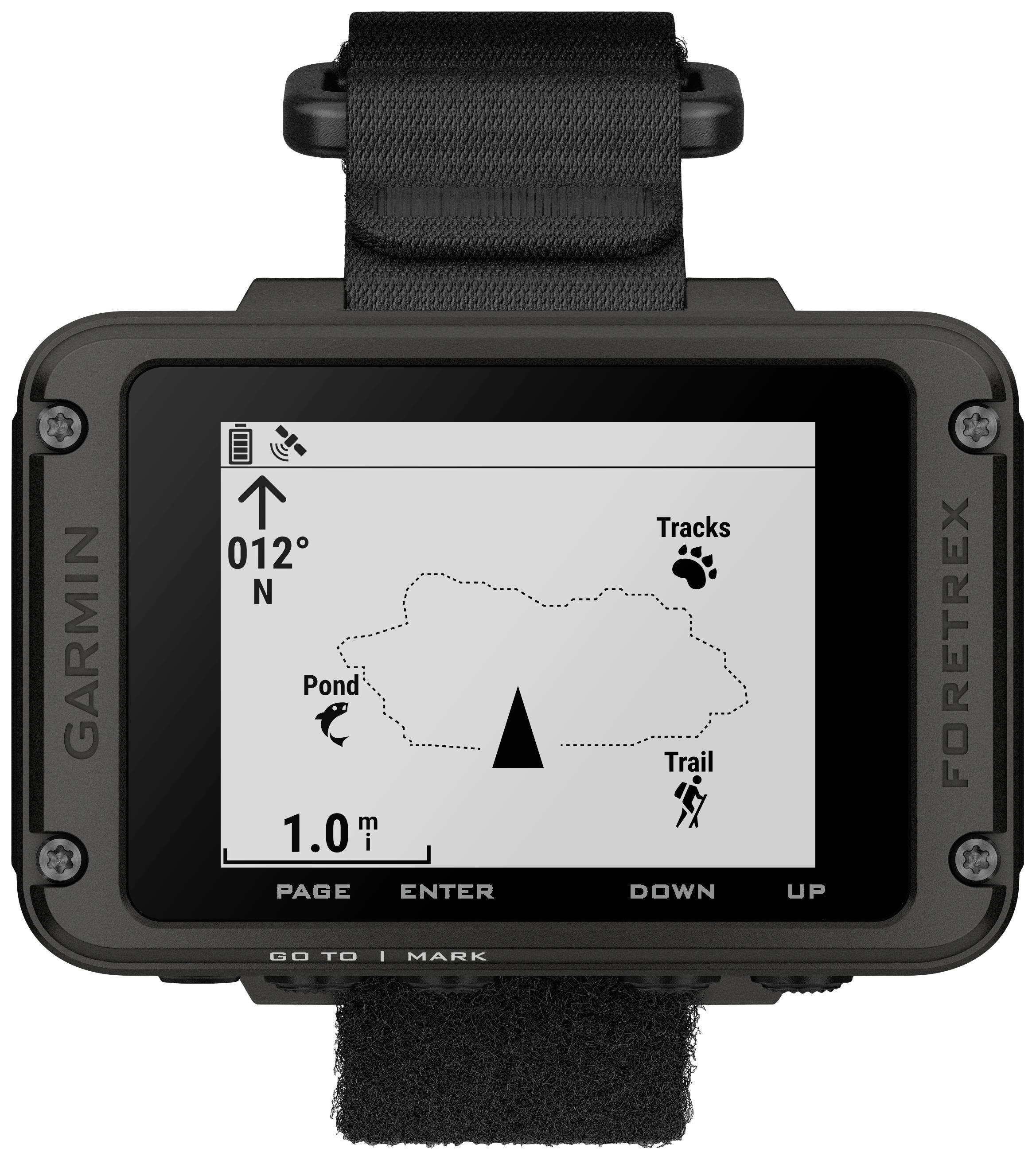 Un dispositivo GPS mostra una mappa con un simbolo di stagno e un sentiero. La freccia direzionale punta a Nord. Il misuratore di distanza indica 1,0 m.