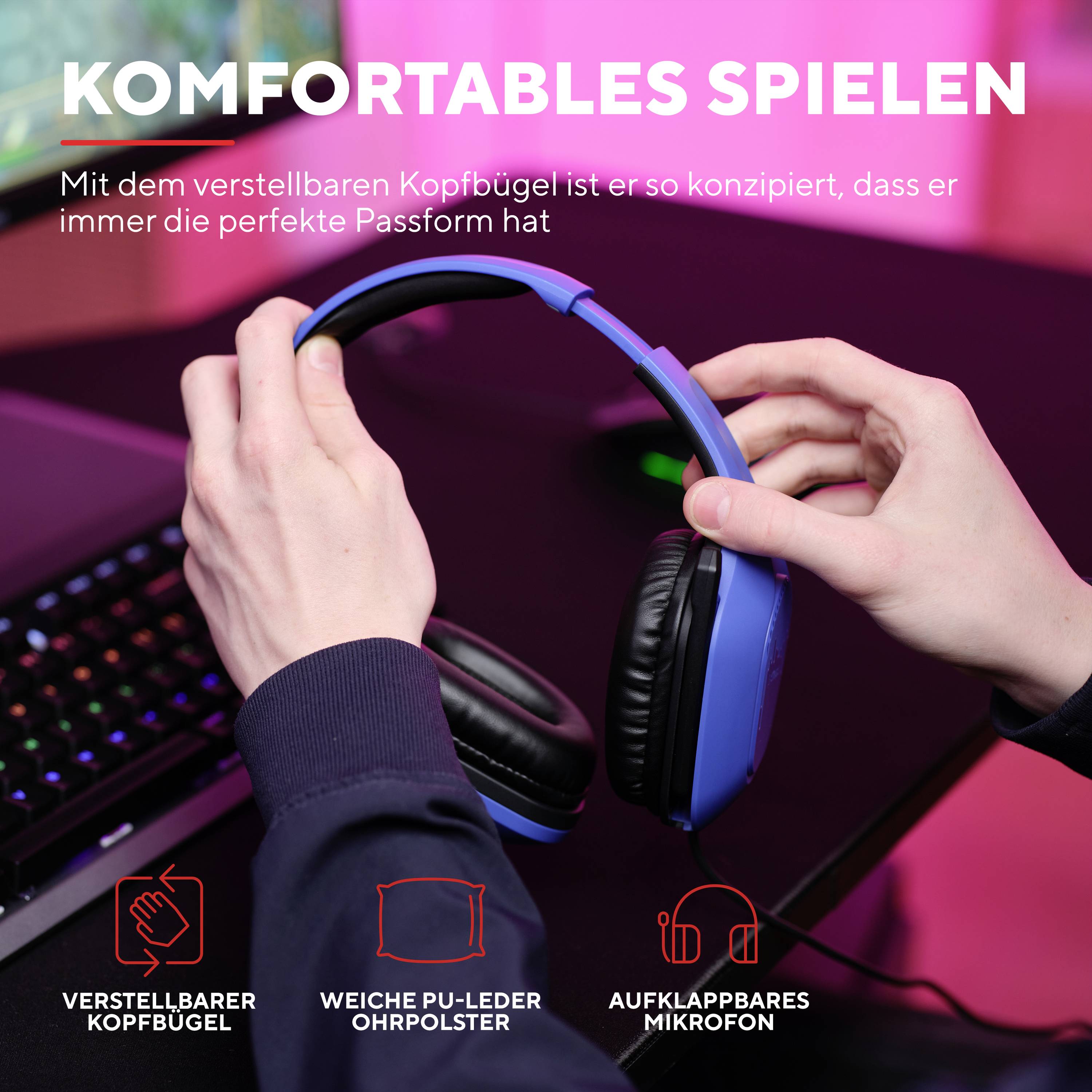 Una persona tiene un cuffie da gaming blu con archetto regolabile. Testo: 'Gioco confortevole'. Funzioni: archetto regolabile, cuscinetti auricolari morbidi, microfono ribaltabile.