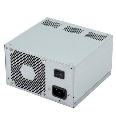 Un alimentatore per computer grigio con griglia di ventilazione e interruttore di accensione/spegnimento. Mostra il retro, dove viene installato all'interno del case del computer.