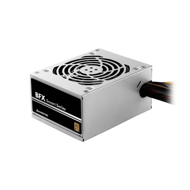 Un alimentatore PC argentato della serie BFX Smart con fessure di ventilazione e connessioni dei cavi, idoneo per case per computer.