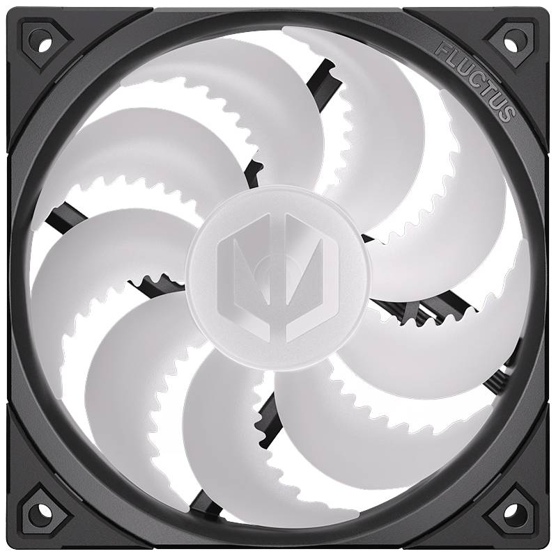 Design del ventilatore per computer nero e bianco con sei pale in una cornice quadrata; le pale hanno un design a dente di sega. Logo del marchio al centro.
