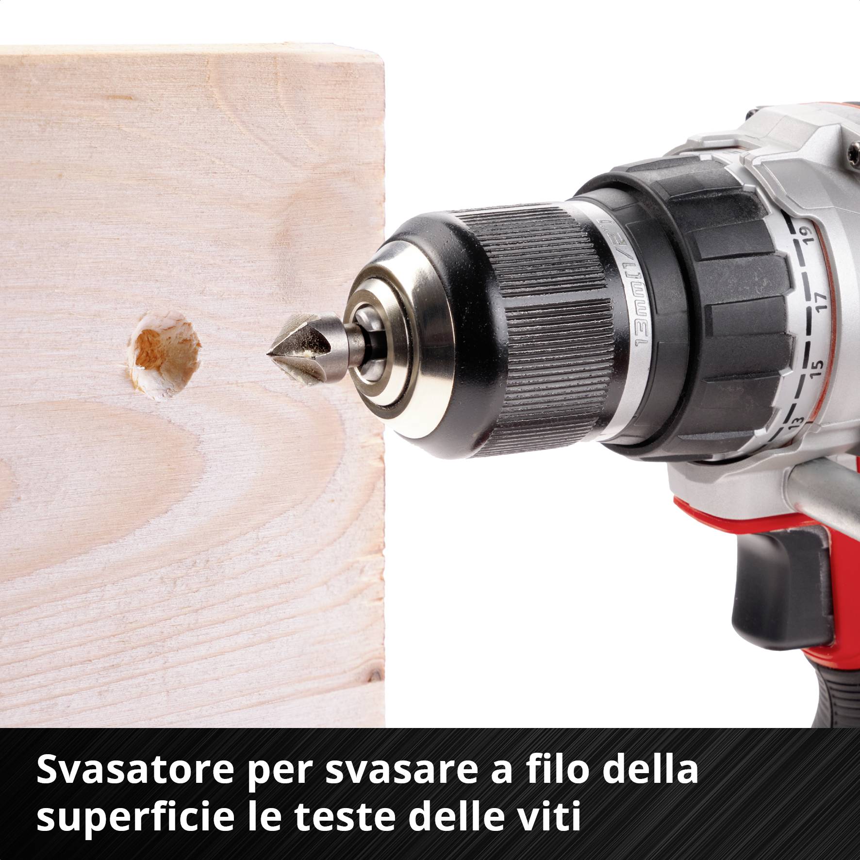 Trapano con svasatore che realizza un foro nel legno. Testo in basso: 'Svasatore per abbassare a filo i capicorda delle viti con la superficie'.