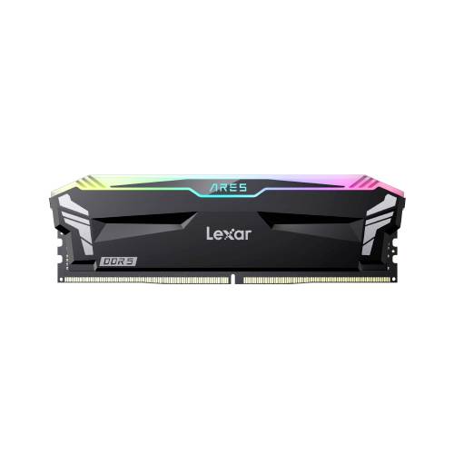 Un modulo RAM DDR5 Lexar nero con striscia luminosa RGB sulla parte superiore, contrassegnato con 'ARES'.
