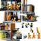 Set LEGO che mostra scene di una fuga di prigionieri, con figure che fuggono, scappano ed essere inseguiti, inclusi attrezzature e ostacoli.