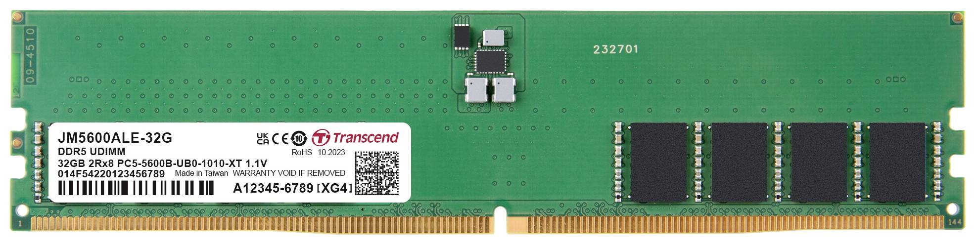 Modulo RAM verde con diversi chip neri e un'etichetta bianca sul lato sinistro con specifiche tecniche.